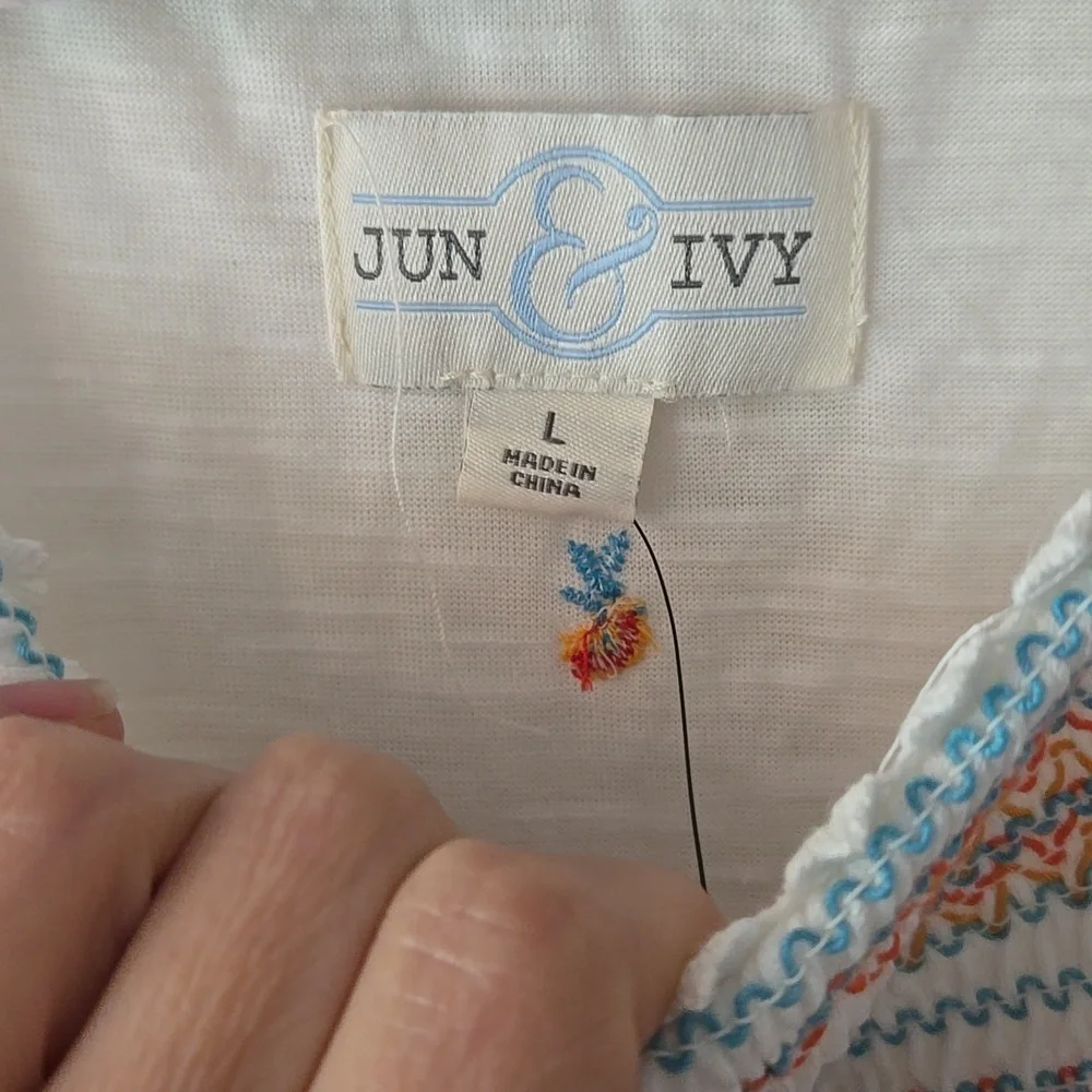 June & Ivy chic stylish